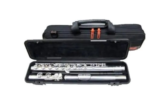 Yamaha YFL-282 2.jpg