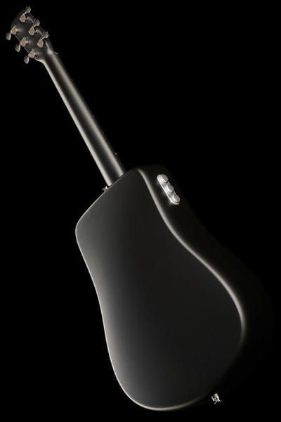 LAVA MUSIC ME 2 Freeboost BK 11.jpg