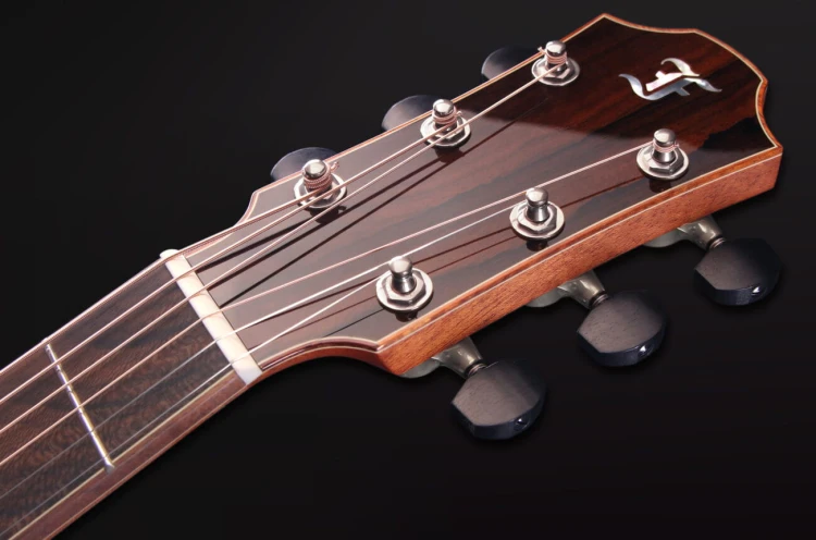 Furch Red Deluxe Gc-SR 9.jpg