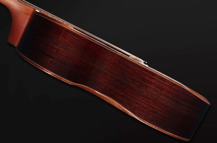 Furch Red Deluxe Gc-SR 14.jpg