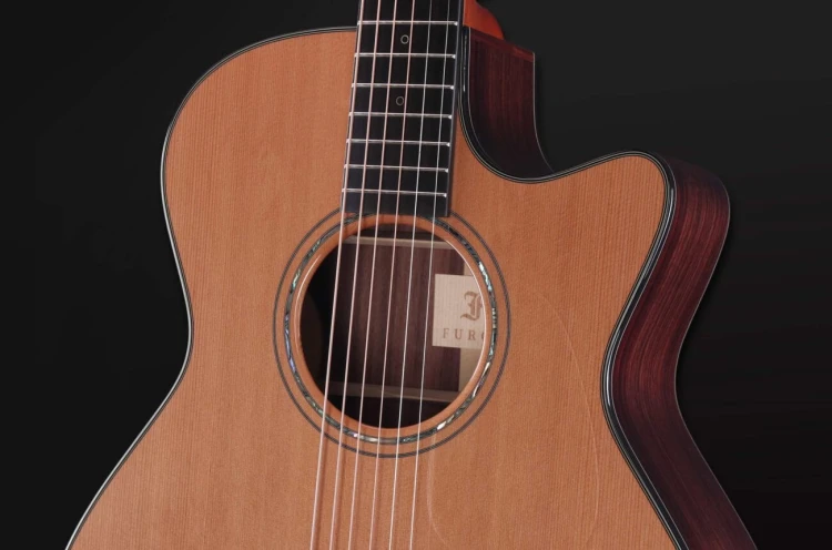 Furch Yellow Deluxe Gc-CR 5.jpg