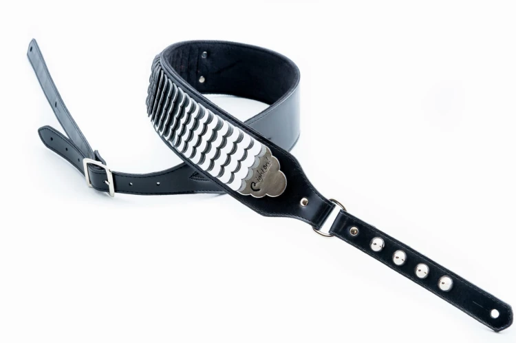 guitar-strap-python-john-lennon-(13)-1679919976.jpg