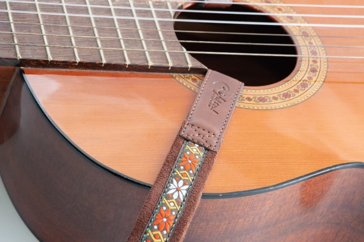 dual-hook RUMBA brown 2.jpg