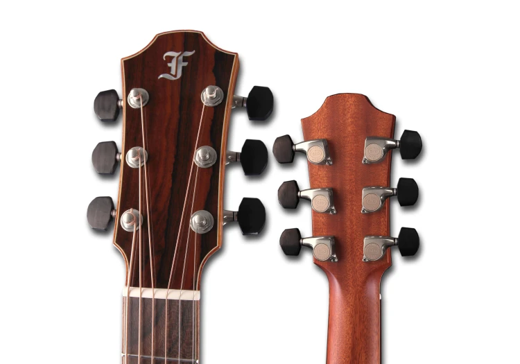 Red Deluxe Gc-LI 1.jpg